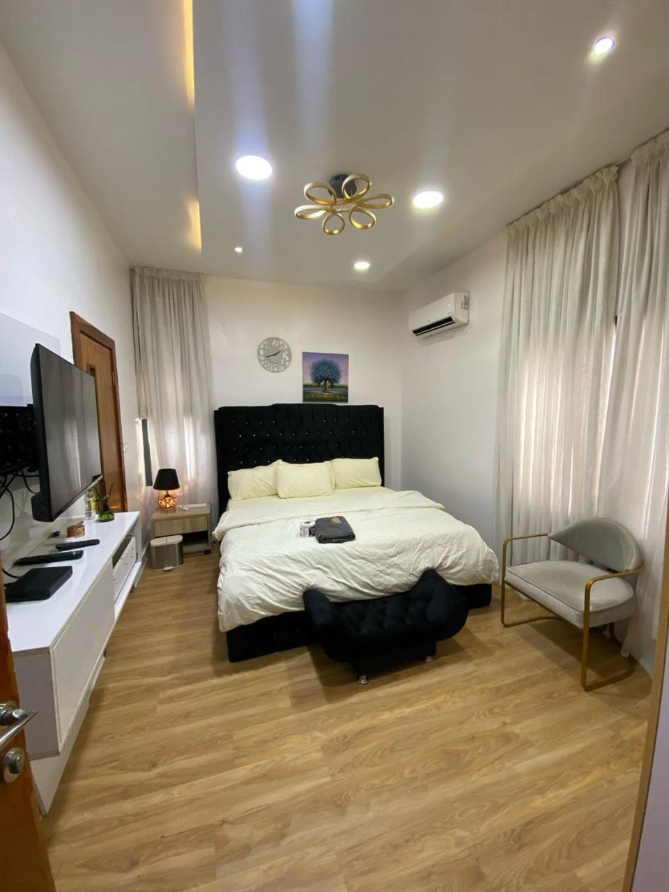 2-Bedroom Furnished Apartment - Lekki Lagos Exteriör bild