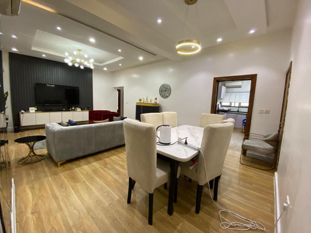 2-Bedroom Furnished Apartment - Lekki Lagos Exteriör bild